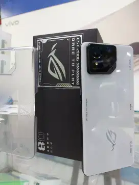 ROG PHONE 8 12/256GB FULLSET ORI MULUSS LIKE NEW