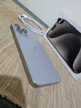 Iphone 15 pro max 256gb natural titanium garansi resmi blibli