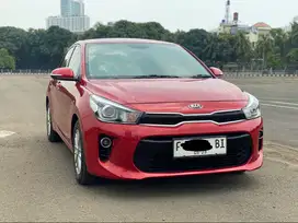 KIA RIO 1.4 MERAH 2017 DIJUAL CEPAT SIAP PAKAI