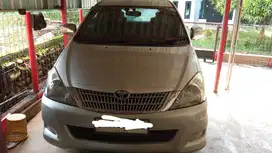 KIJANG INNOVA 2009