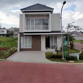 Rumah Fasilitas Lengkap Dekat RS. Karyadi & Bandara di Simongan Raya