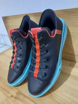 SKECHERS X SNOOPDOGG SNOOP ONE OG LEATHER BLACK TURQUOISE SIZE 45