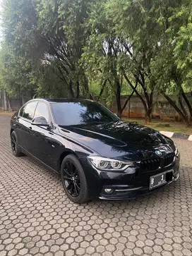 Bmw 320i 2016 f30 hitam