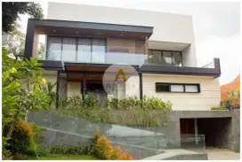 Rumah Mewah Full Furnished Di Resort Dago Pakar Bandung Harga Nego