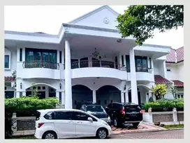 Rumah Cibubur Luas Samping Pintu Tol