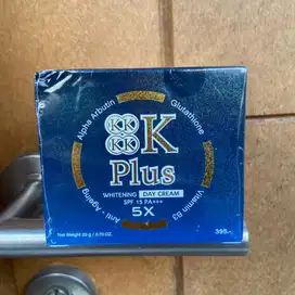 4K Plus Whitening Day Cream 5x SPF 15 PA +++