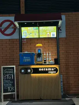 Staf Operational Self Service Coffee Stall Seramu Coffee UI