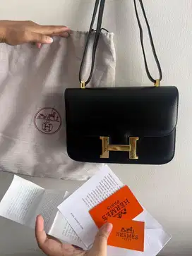 herme hitam uk 27