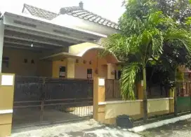 Rumah second Murah siap huni Jajar Laweyan Solo