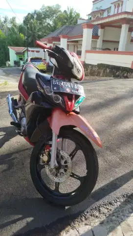 Motor bebek Yamaha Jupiter Z