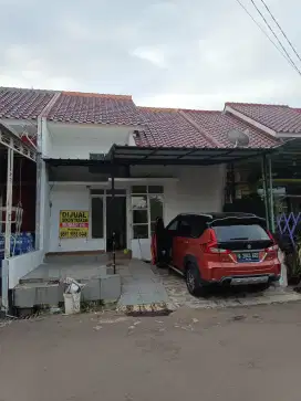 DIJUAL RUMAH TREVISTA