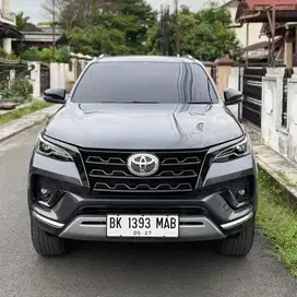 (Super!) Toyota Fortuner VRZ 2.8 A/T 2022