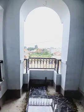Dijual Rumah Mewah 2 Lantai Dekat Studio Alam Depok
