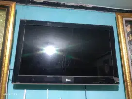 Televisi merk LG 32 inci