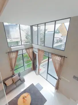 Rumah 4 lantai Jakarta Barat Dekat Puri Indah Arsitek Ternama