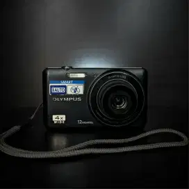 Olympus VG-110 Digicam Kamera Digital Camera Pocket