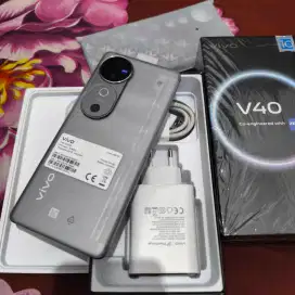 Vivo V40 5G Ram 12/256 Second Mulus