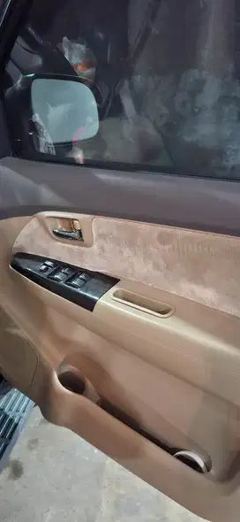 Fortuner diesel manual istimewa