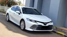 Toyota Camry 2.5 V Sunroof 2020
