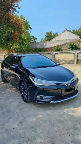 Corolla Altis V AT