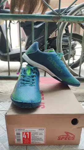 Sepatu Futsal Specs