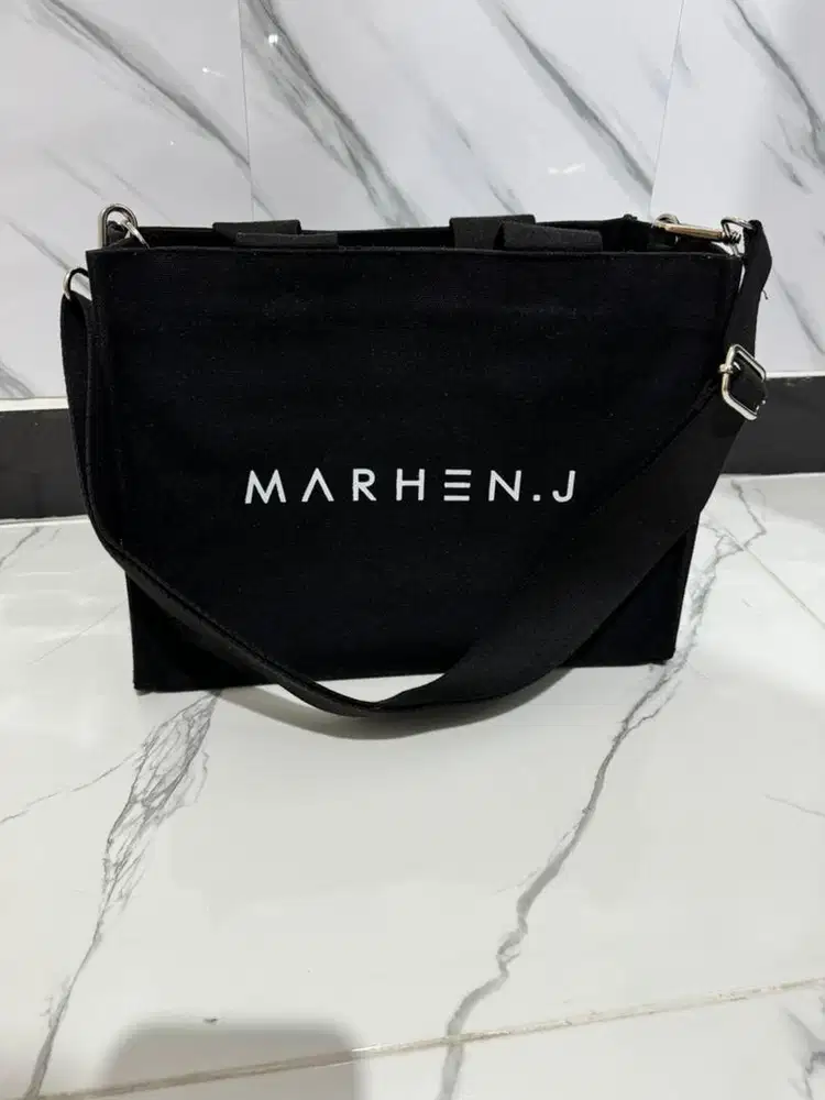 Totebag / Tas Laptop / Tas Wanita Warna Hitam Tas Traveling
