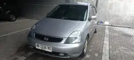 Honda Stream 1.7 Tahun 2003