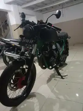 Yamaha Scorpio 2014.