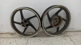Velg Beat Karburator Depan+Belakang Second Original