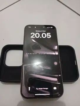 iphone 15 pro kondisi mulus minus kotak nego sanrtai