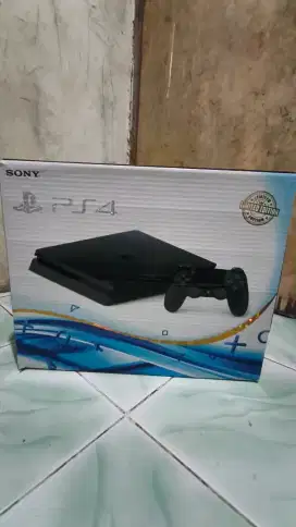 Playstation 4 Slim 500GB