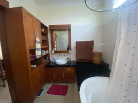 Jual Rumah Villa Semi Furnish Ada Kolam Renang Di DAGO GIRI Bandung