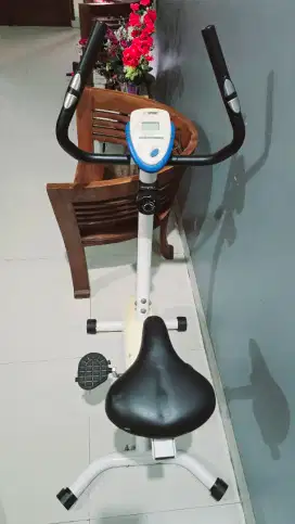 Di jual sepedah statis