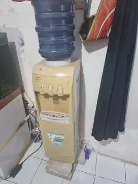 Dispenser sanken