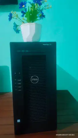 Komputer server Dell T30