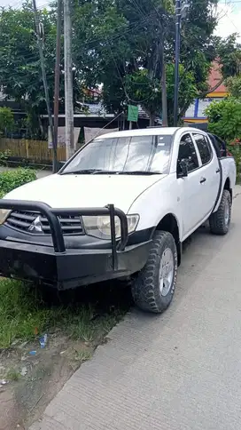 Mitsubishi Triton (2013)