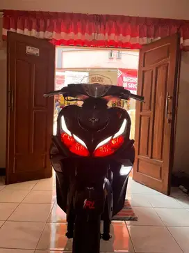 YAMAHA AEROX NEW CONNECTED STANDAR