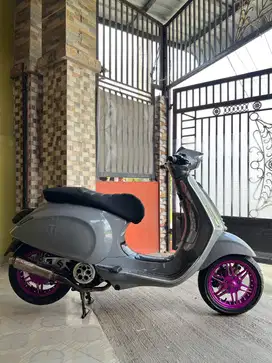 Vespa sprint 2023