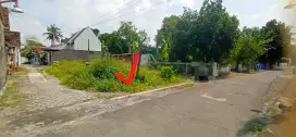 Tanah Kavling Hook dekat Pasar Cebongan 100 meter dari Jalan Utama