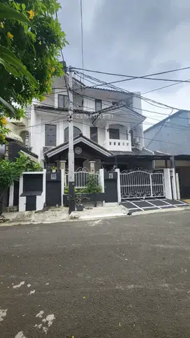 Dijual Rumah Hommy Siap Huni Di Pondok Indah Jaksel SC16322