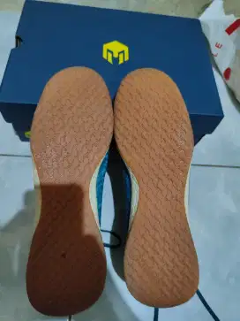 Sepatu Futsal Mills Voltasala Heizt