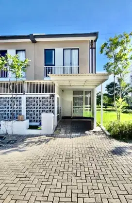 DIJUAL RUMAH ROYAL RESIDENCE OAKWOOD 2LT FURNISH BAGUS