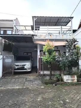 Dijual Rumah Di Sektor 4 Bintaro Dekat Stasiun Pondok Ranji