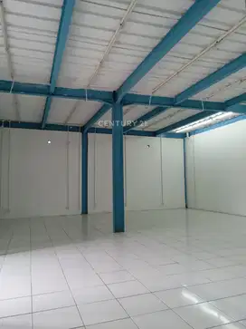 Disewa Ruko Gandeng Cocok Untuk Gudang Di Pondok Gede Dekat Tol