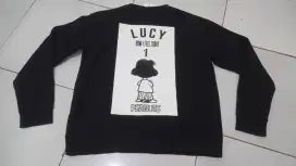 Kaos lengan panjang, Crewneck Peanuts hitam