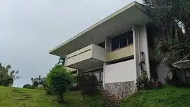 Tanah dan Vila 2 Lantai SHM Murah Trawas