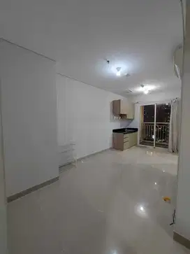 2BR Unfurnished Apartemen Madison Park - Mall Central Park