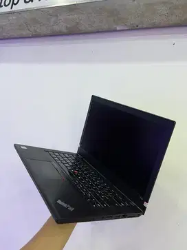 KREDIT LAPTOP LAYAR SENTUH LENOVO CORE i5 RAM 8GB