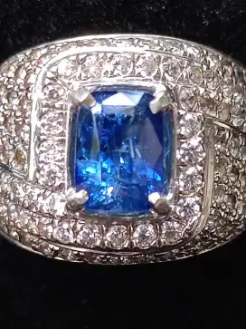 BLUE SAPPHIRE SRILANKA VIVID ROYAL