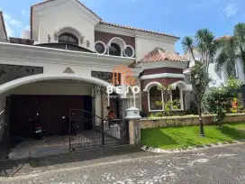 Disewakan Rumah Mewah Full Furnish Dalam Perumahan Elite dekat Pakuwon